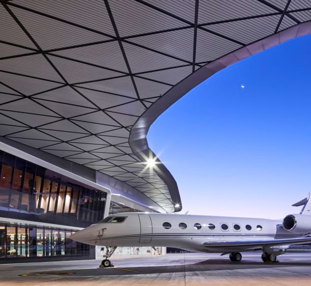 Melbourne Jet Base, Melbourne Airport Commercial